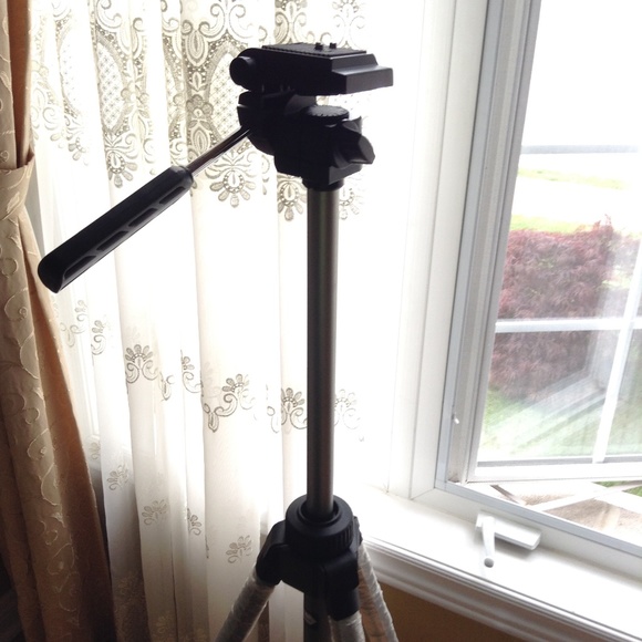 Optex Camcorder Tripod Kit - Picture 10 of 12